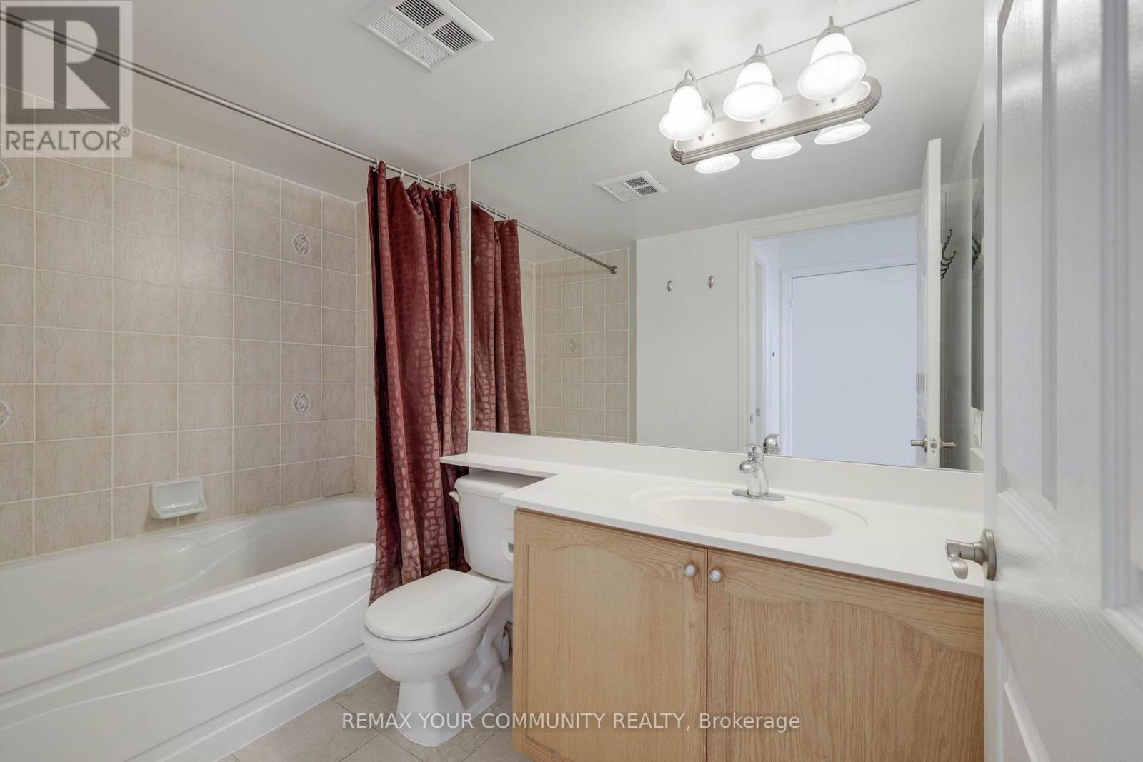 1510 - 78 Harrison Garden Boulevard, Toronto, Ontario  M2N 7E2 - Photo 11 - C13819472