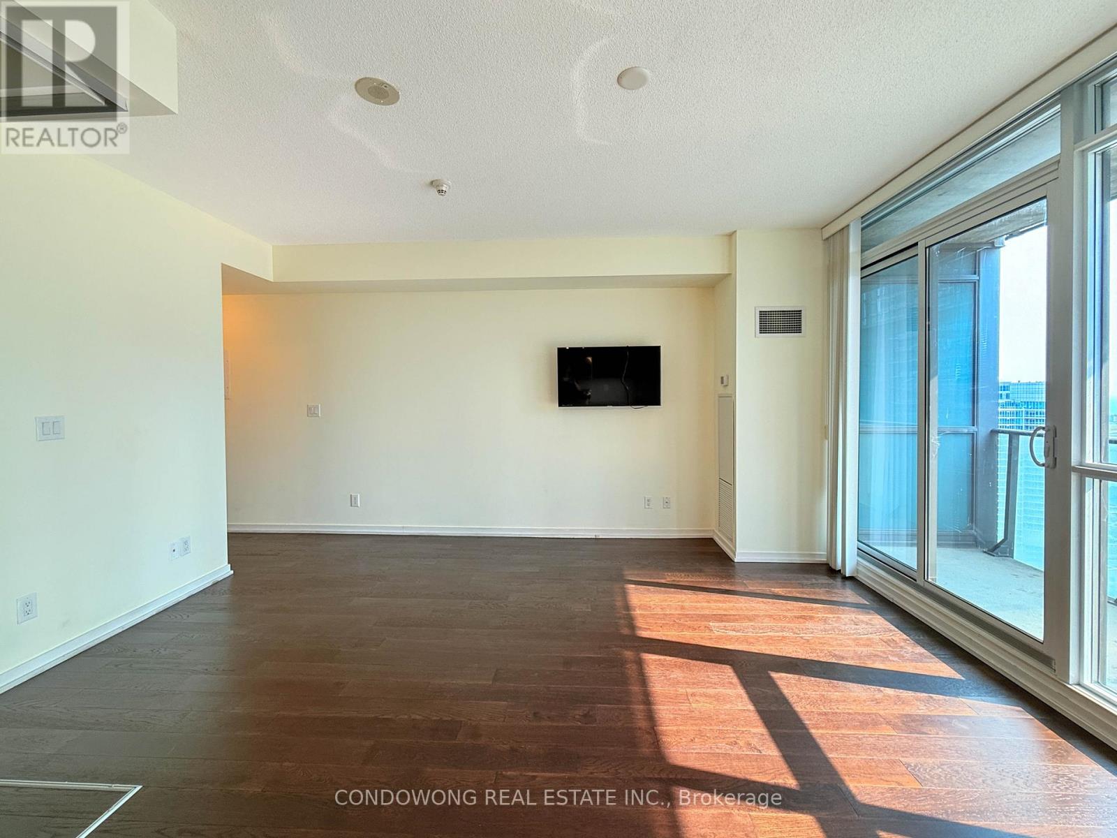 2611 - 55 Bremner Boulevard, Toronto, Ontario  M5J 0A6 - Photo 7 - C13819486