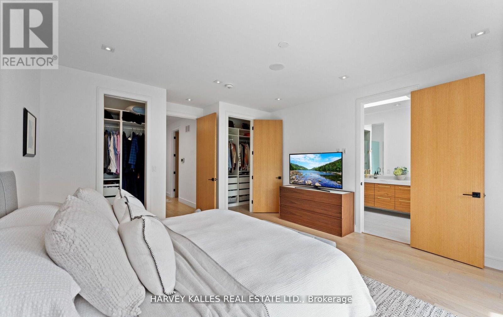 31 Kilbarry Road, Toronto, Ontario  M5P 1K4 - Photo 26 - C13819600