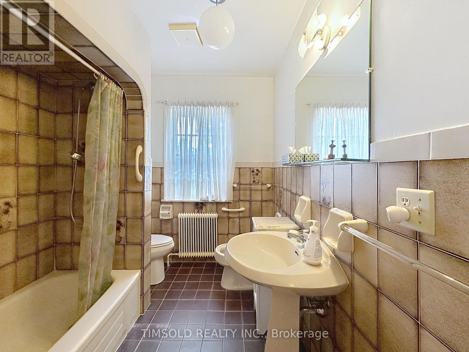 370 Ellerslie Avenue, Toronto, Ontario  M2R 1B9 - Photo 21 - C13819662