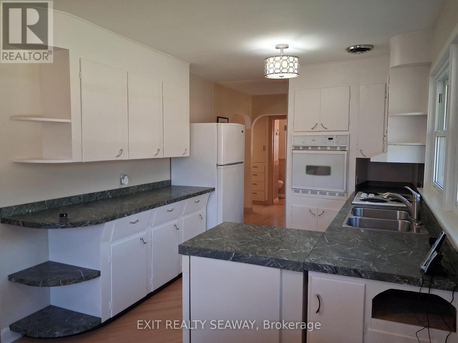42 Santa Cruz Drive, South Stormont, Ontario  K0C 1M0 - Photo 9 - X13819604