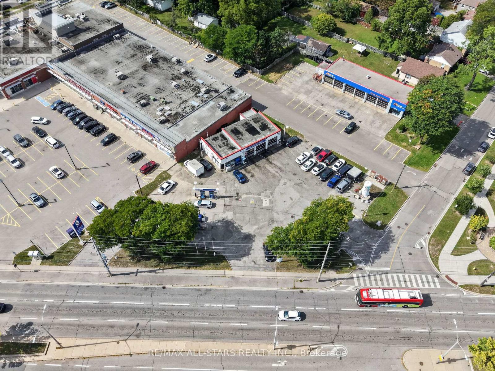 4418 Kingston Road, Toronto, Ontario  M1E 2N4 - Photo 4 - E13819480