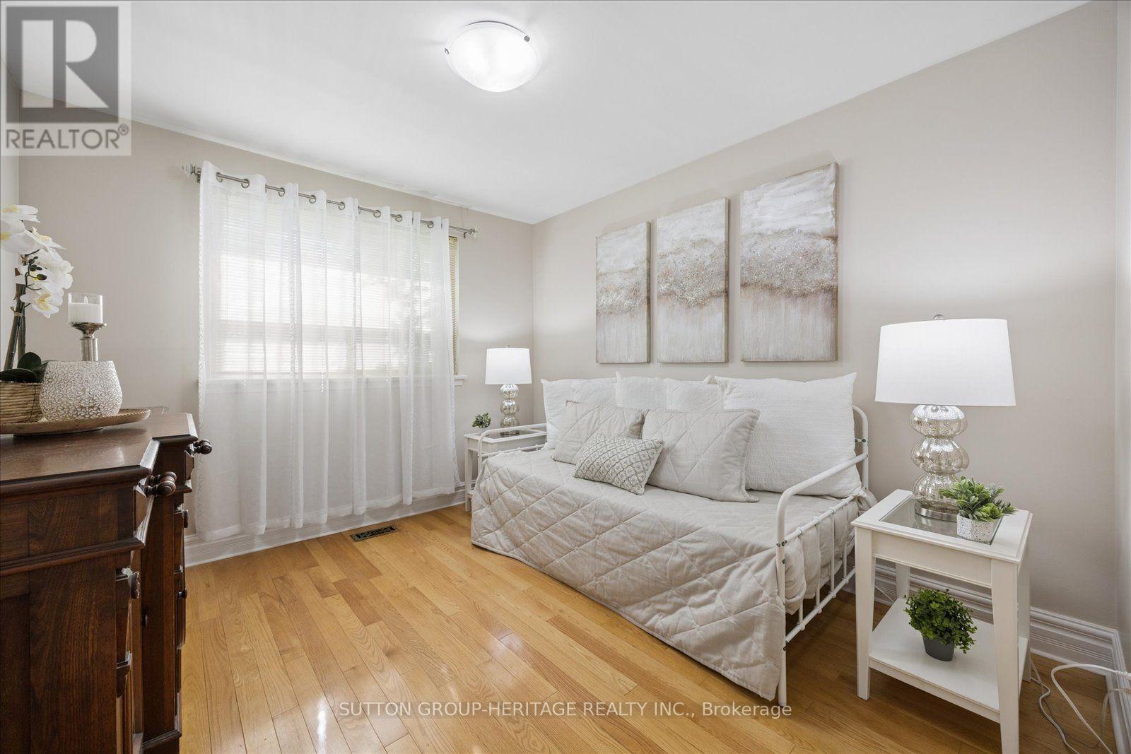 80 Applefield Drive, Toronto, Ontario  M1P 3Y2 - Photo 22 - E13819572