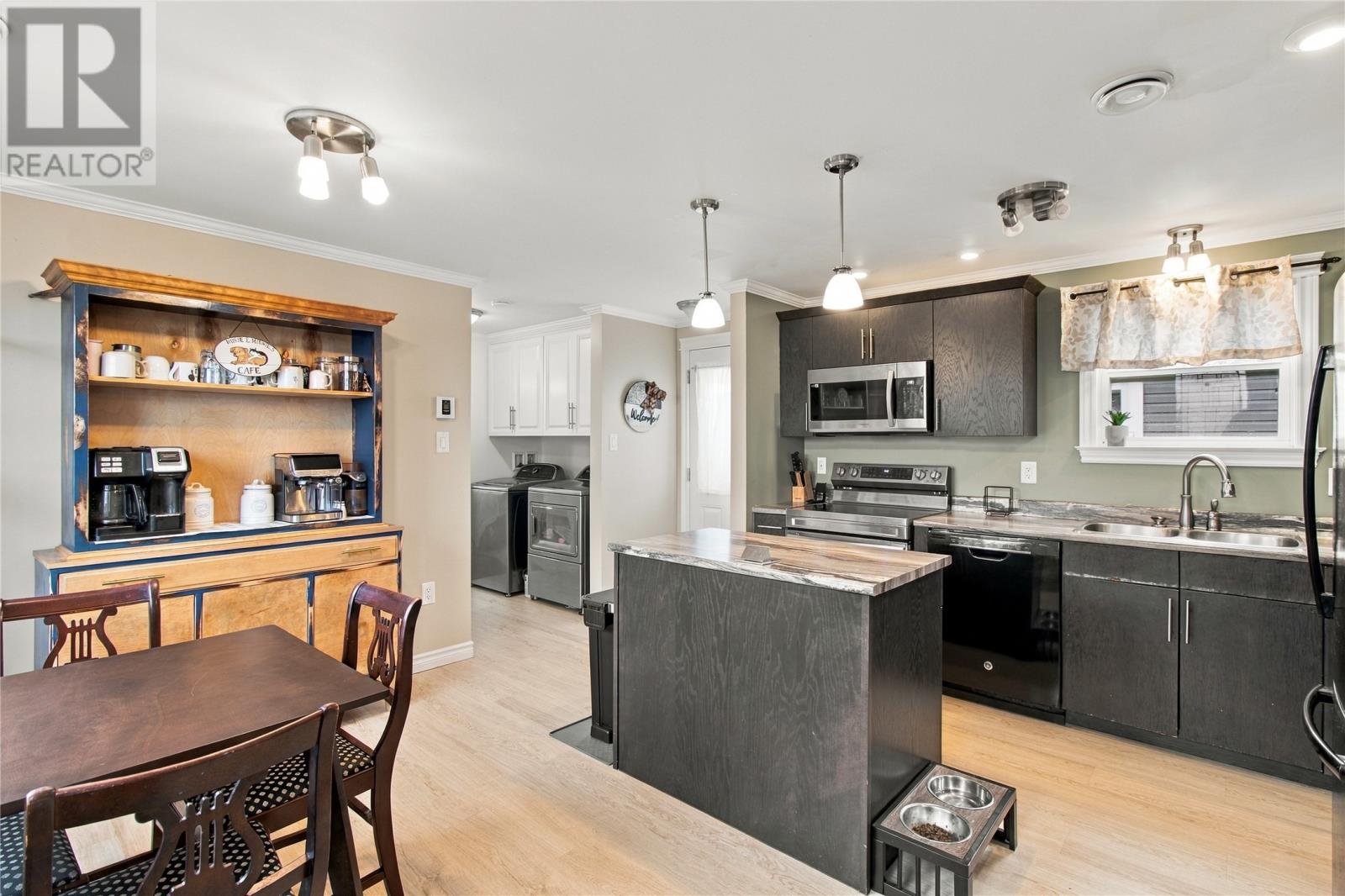 7 Rhaye Place, St. John's — photo 5