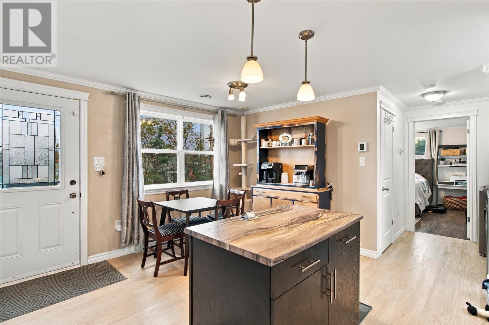 7 Rhaye Place, St. John's — photo 6