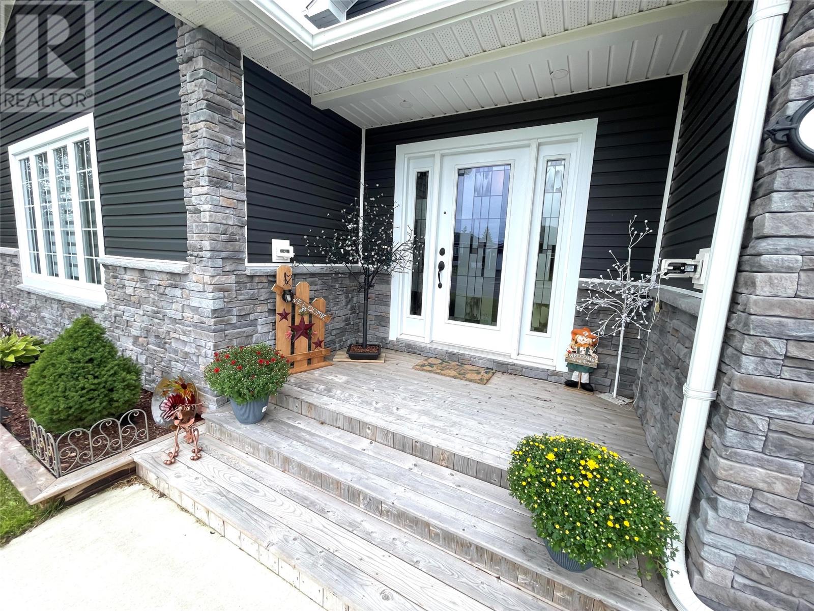 15 Twomey Drive, Botwood, Newfoundland & Labrador  A0H 1E0 - Photo 4 - 1303534