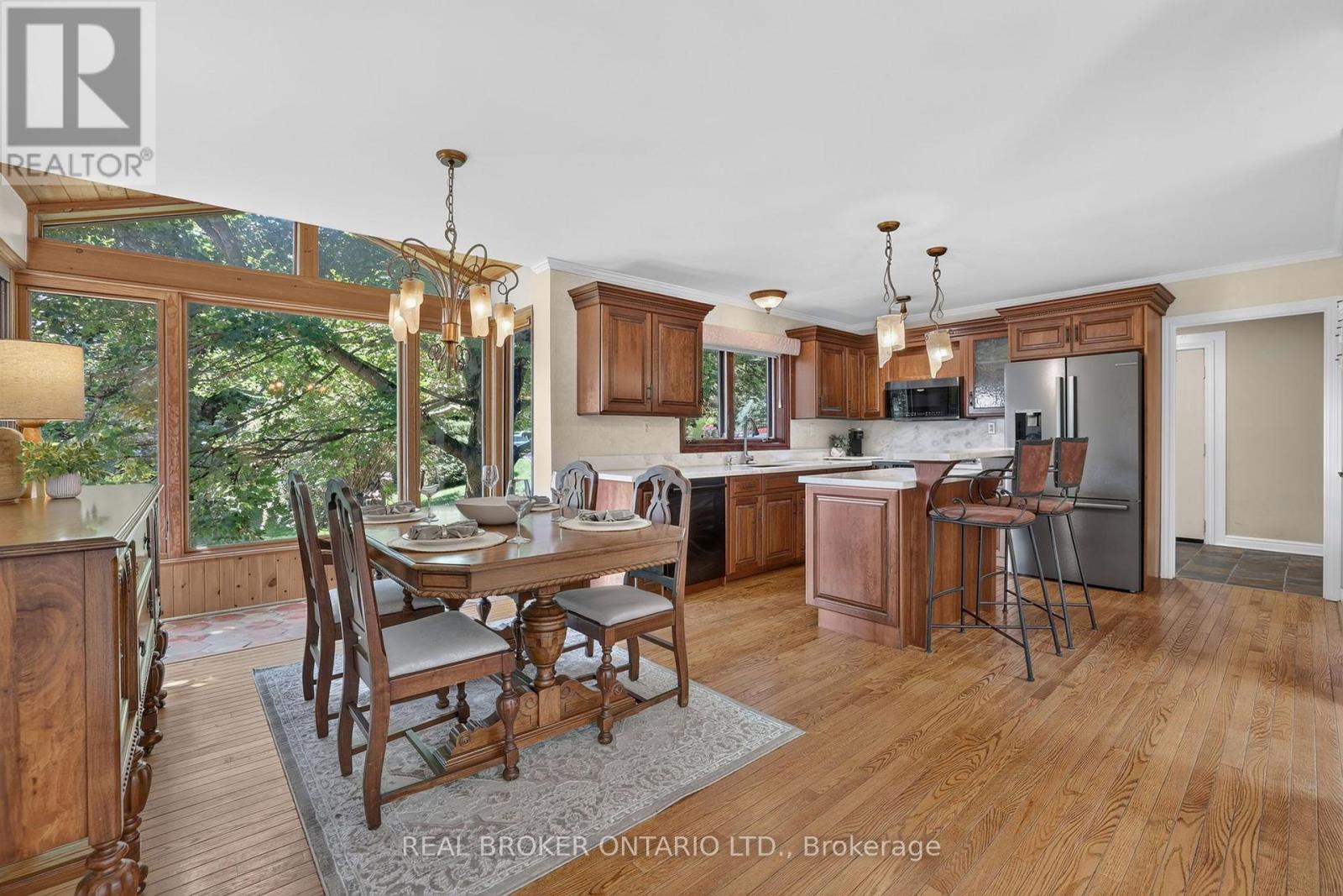 20417 Centre Street, East Gwillimbury, Ontario  L0G 1M0 - Photo 10 - N13819556