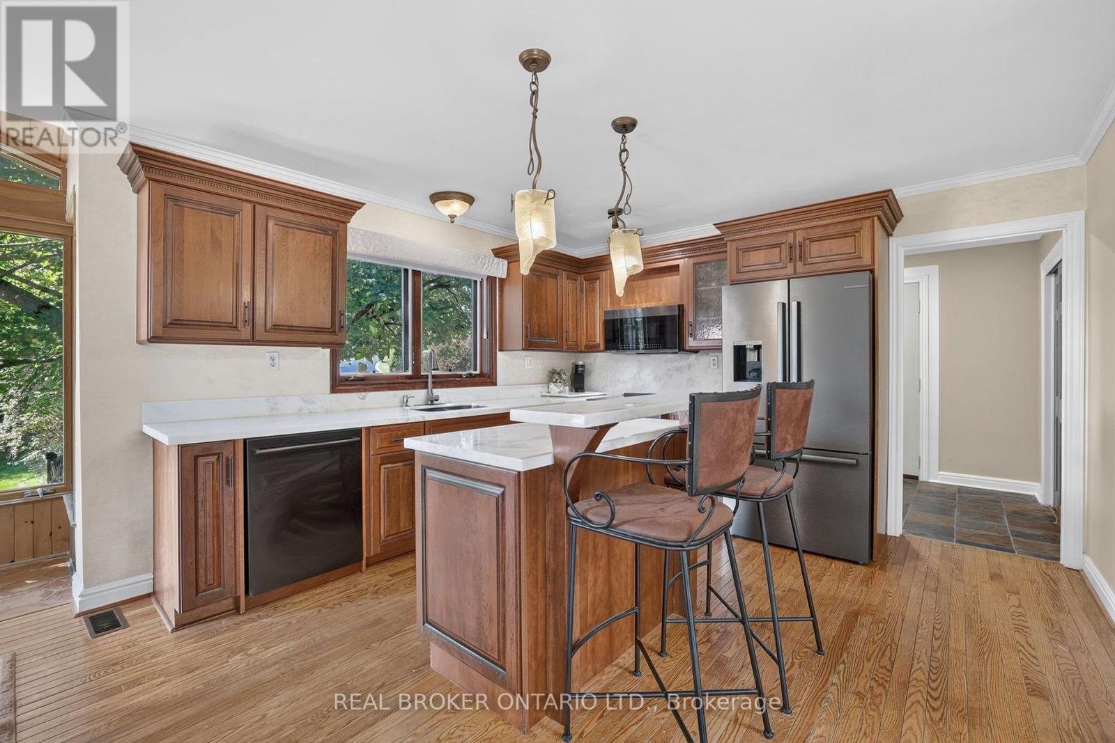 20417 Centre Street, East Gwillimbury, Ontario  L0G 1M0 - Photo 12 - N13819556