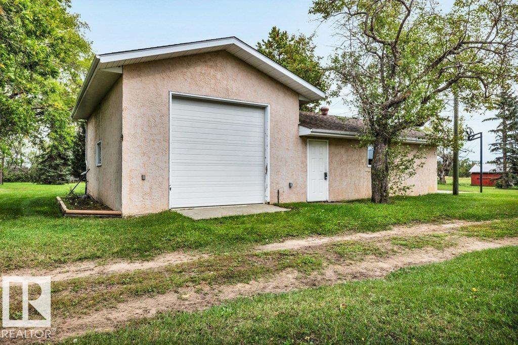 27110 Twp Rd 513, Rural Parkland County, Alberta  T7Y 1H1 - Photo 44 - E4484996