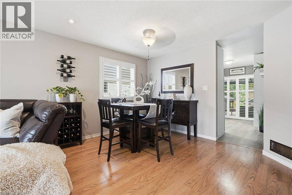 94 Kent Road, Brantford, Ontario  N3R 7W6 - Photo 4 - 40863886