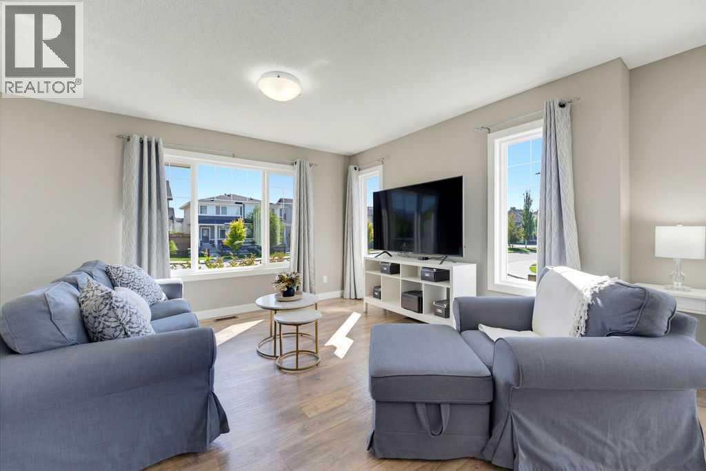 115 Heartland Boulevard, Cochrane, Alberta  T4C 2R1 - Photo 5 - A2346630