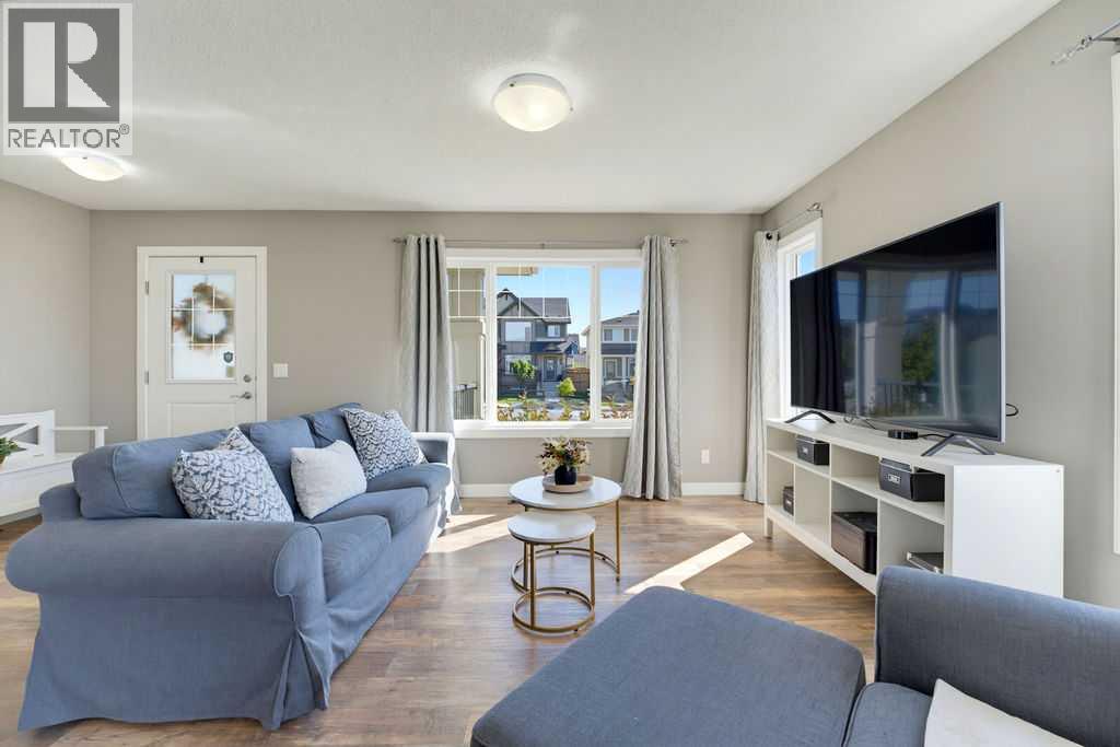 115 Heartland Boulevard, Cochrane, Alberta  T4C 2R1 - Photo 4 - A2346630