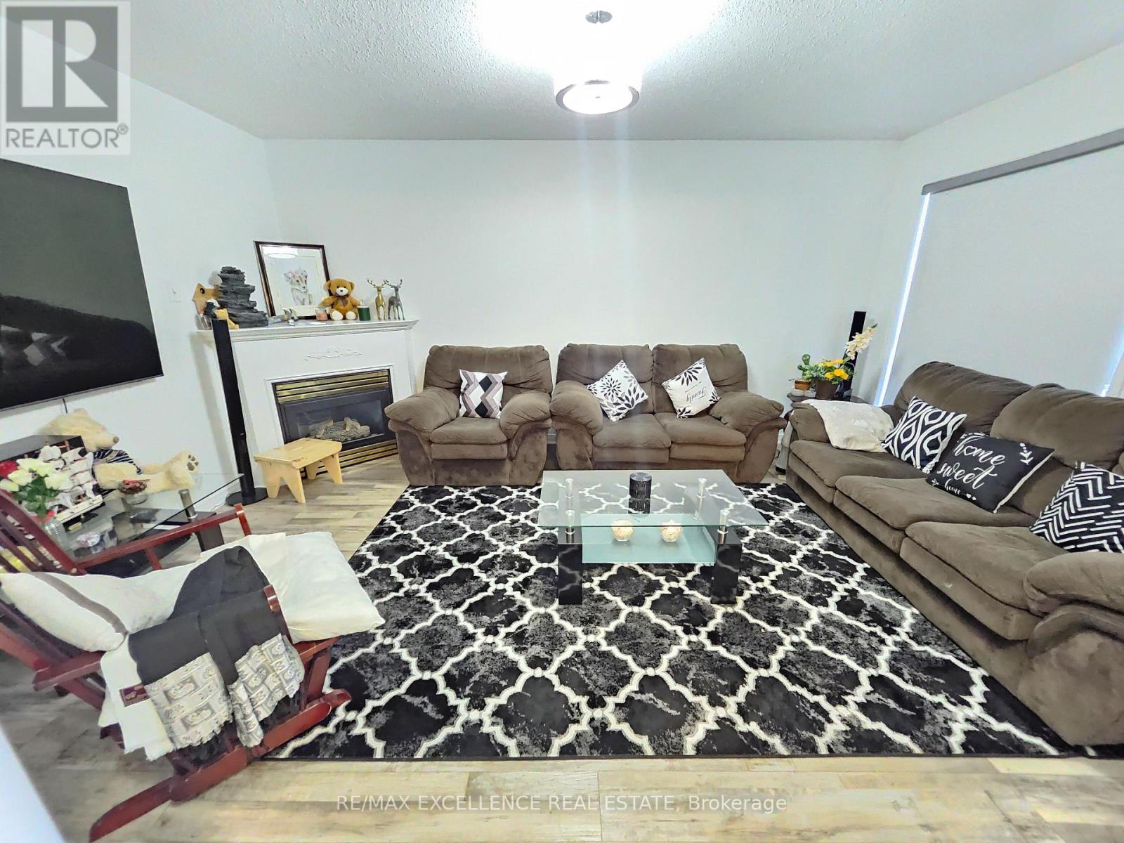 Upper - 24 Hayloft Court, Brampton, Ontario  L6X 4R7 - Photo 15 - W13819450