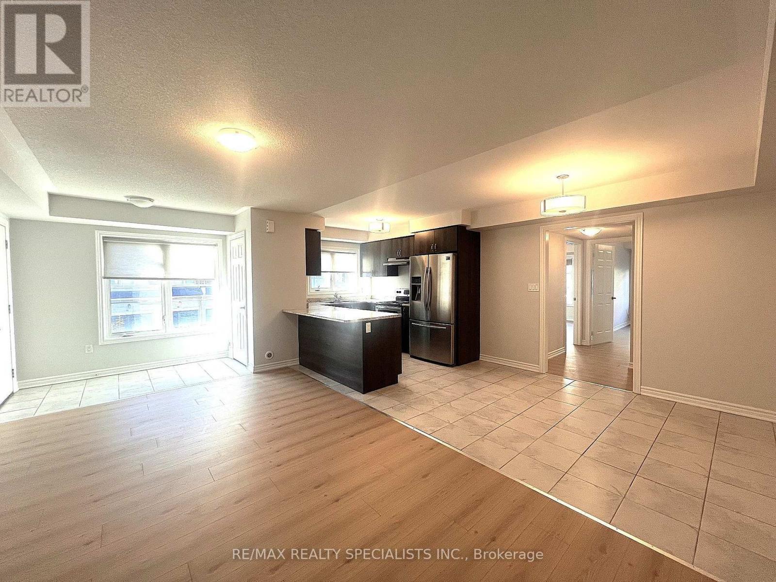 166 - 200 Veterans Drive, Brampton, Ontario L7A 4S6 - Photo 9 - W13819466