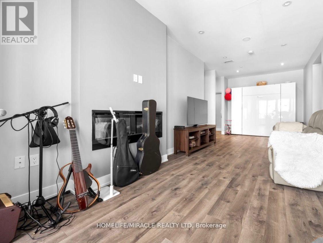 4804 - 20 Shore Breeze Drive, Toronto, Ontario  M8V 0C7 - Photo 7 - W13819520