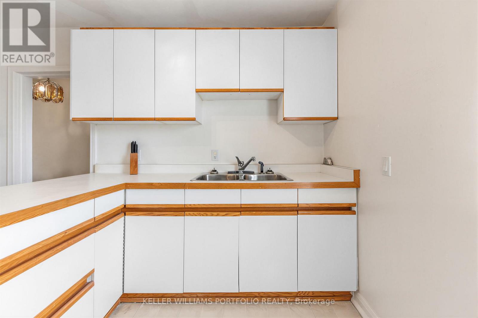 207 Symington Avenue, Toronto, Ontario  M6P 3W5 - Photo 30 - W13819546