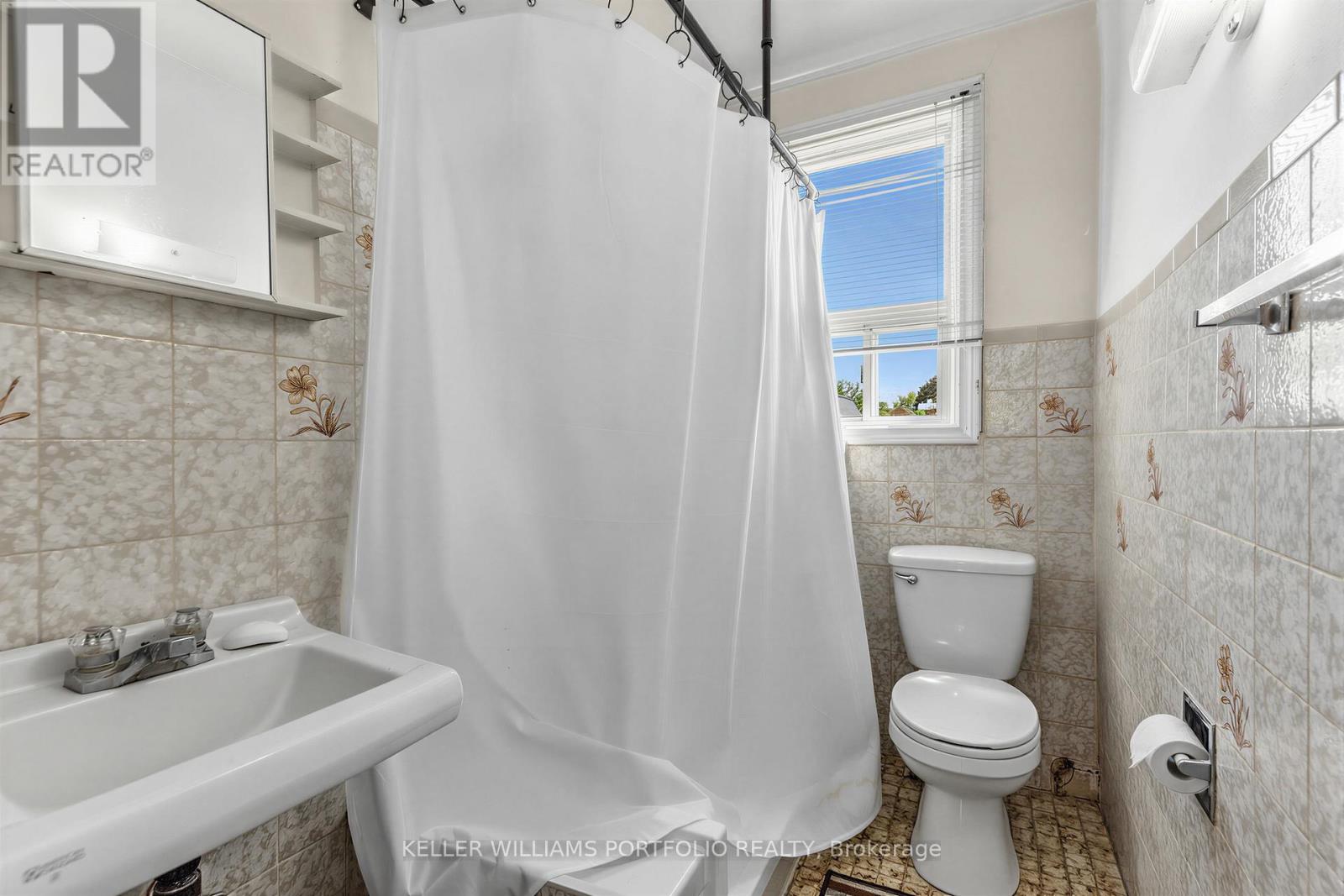 207 Symington Avenue, Toronto, Ontario  M6P 3W5 - Photo 32 - W13819546