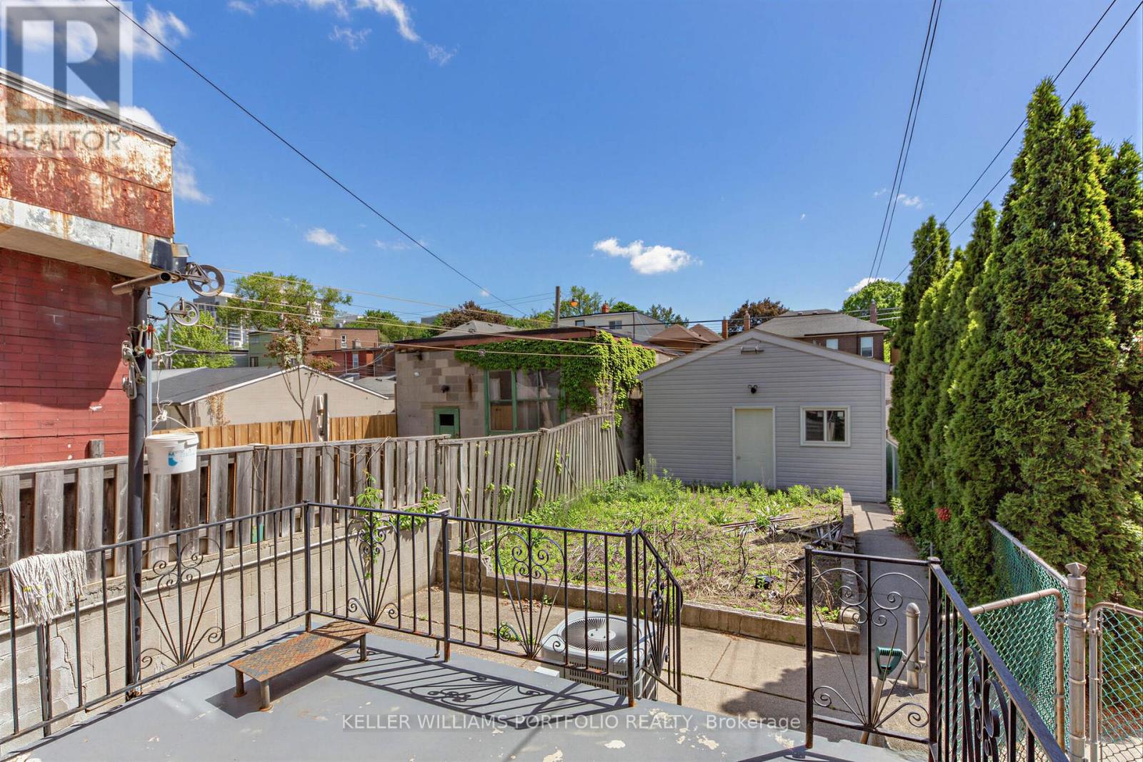 207 Symington Avenue, Toronto, Ontario  M6P 3W5 - Photo 34 - W13819546