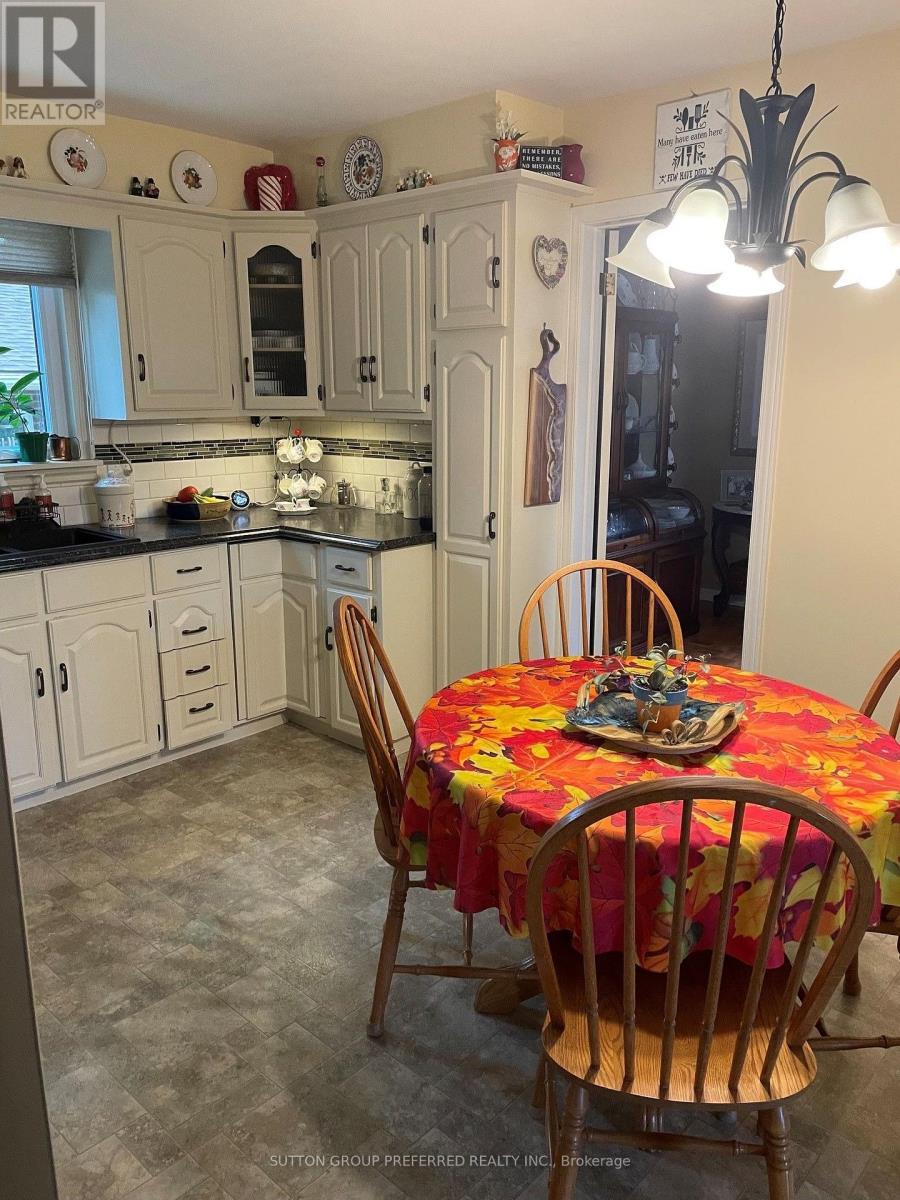 20 Cedarwoods Crescent, Chatham-Kent, Ontario  N7L 3W6 - Photo 8 - X13813924