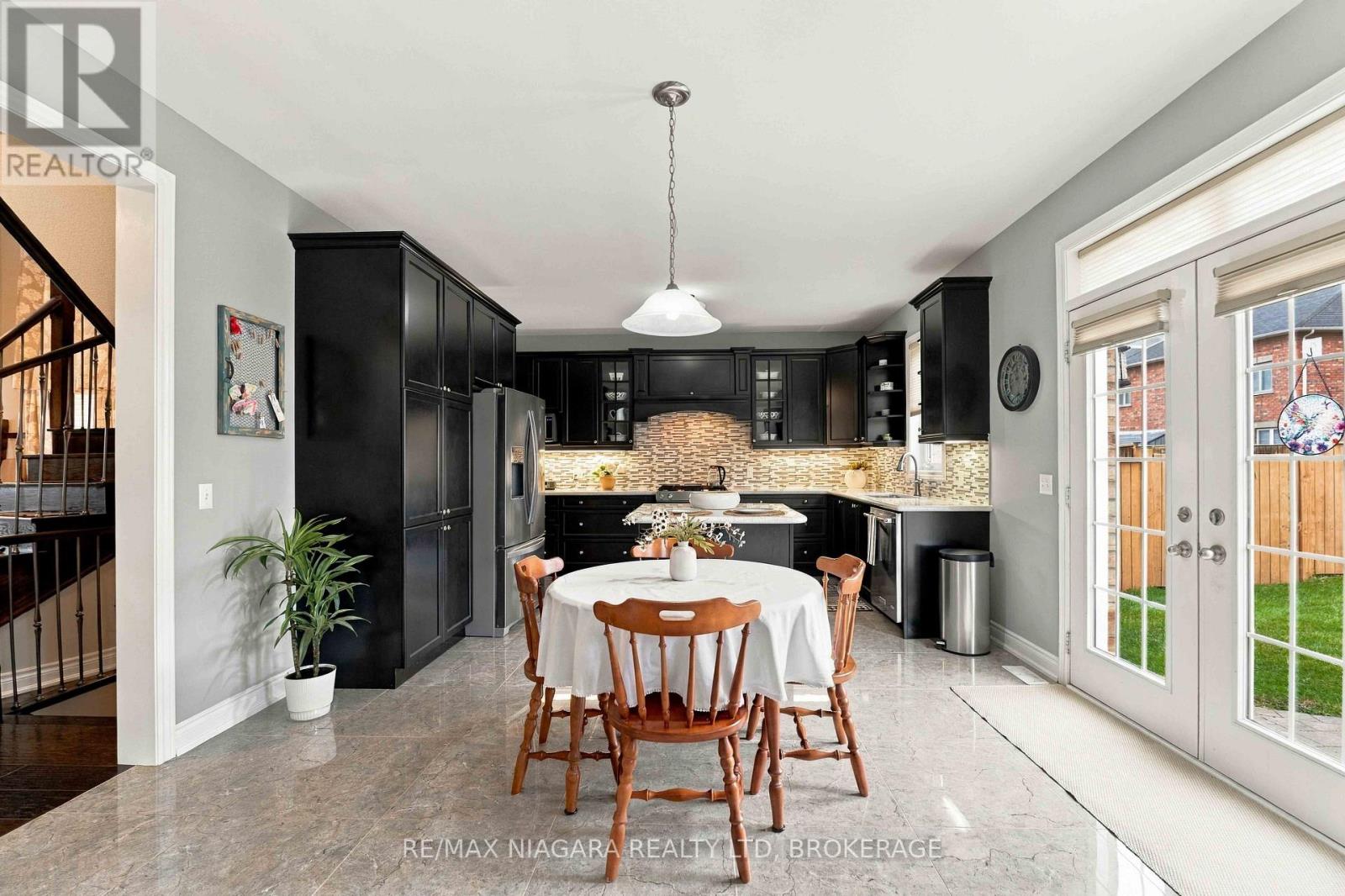 15 Fox Grape Road, Thorold, Ontario  L2V 5G5 - Photo 16 - X13819282