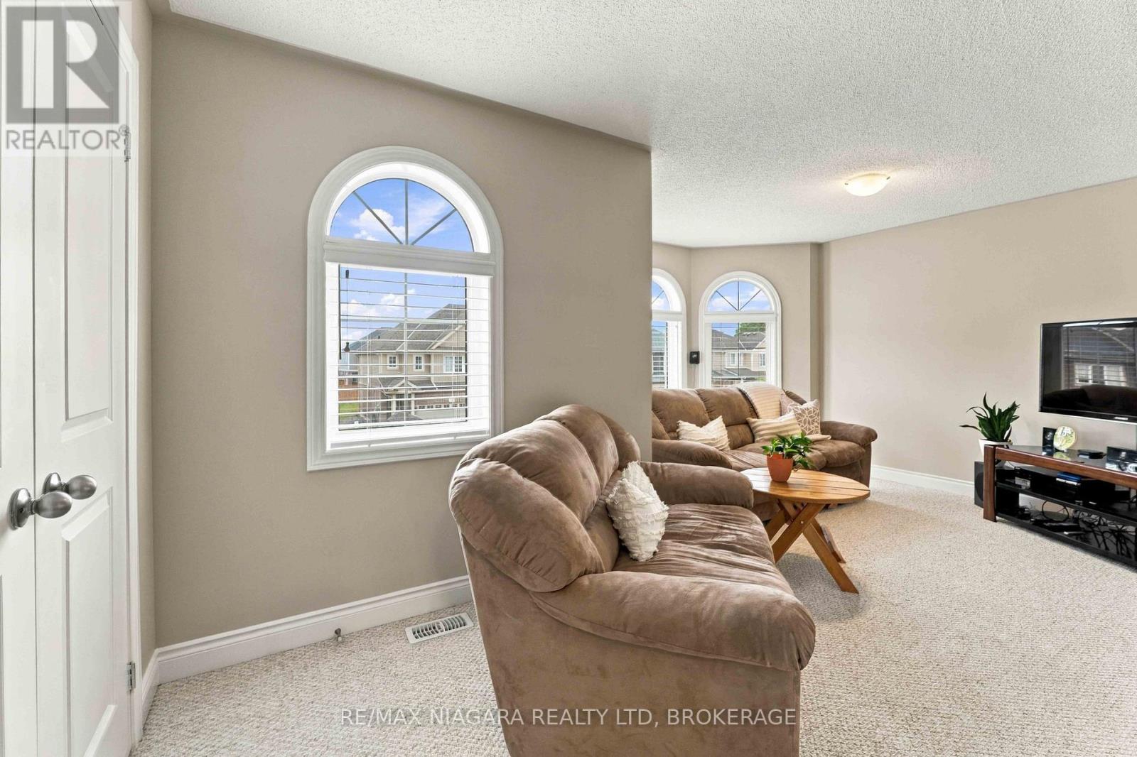15 Fox Grape Road, Thorold, Ontario  L2V 5G5 - Photo 37 - X13819282