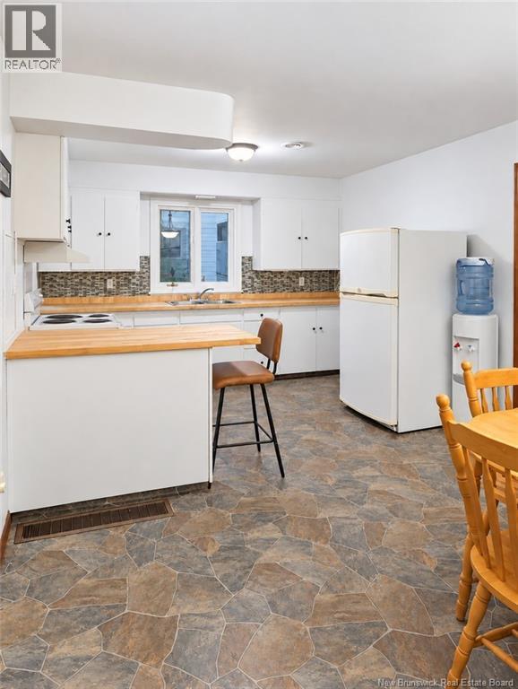 114 Bessborough, Moncton, New Brunswick  E1E 1P9 - Photo 8 - NB142928