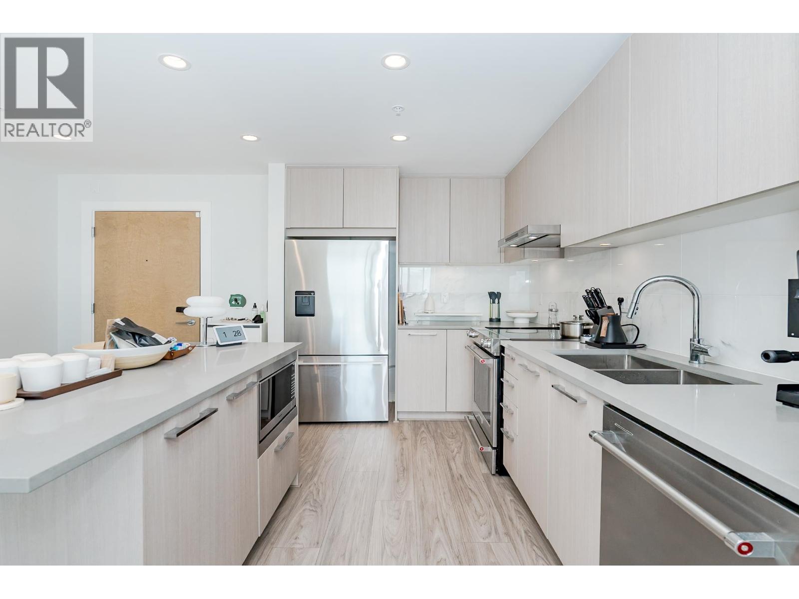 416 6438 Byrnepark Drive, Burnaby, British Columbia  V3N 0J1 - Photo 14 - R3168488