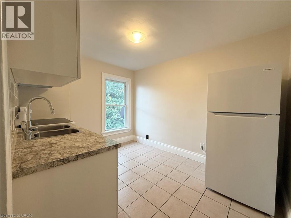 24 Somerset Avenue, Hamilton, Ontario  L8L 2L5 - Photo 16 - 40849139