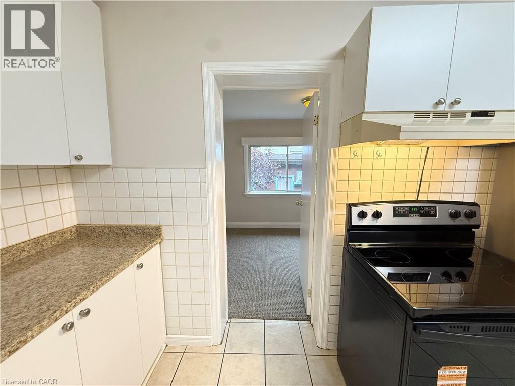 24 Somerset Avenue, Hamilton, Ontario  L8L 2L5 - Photo 9 - 40849139
