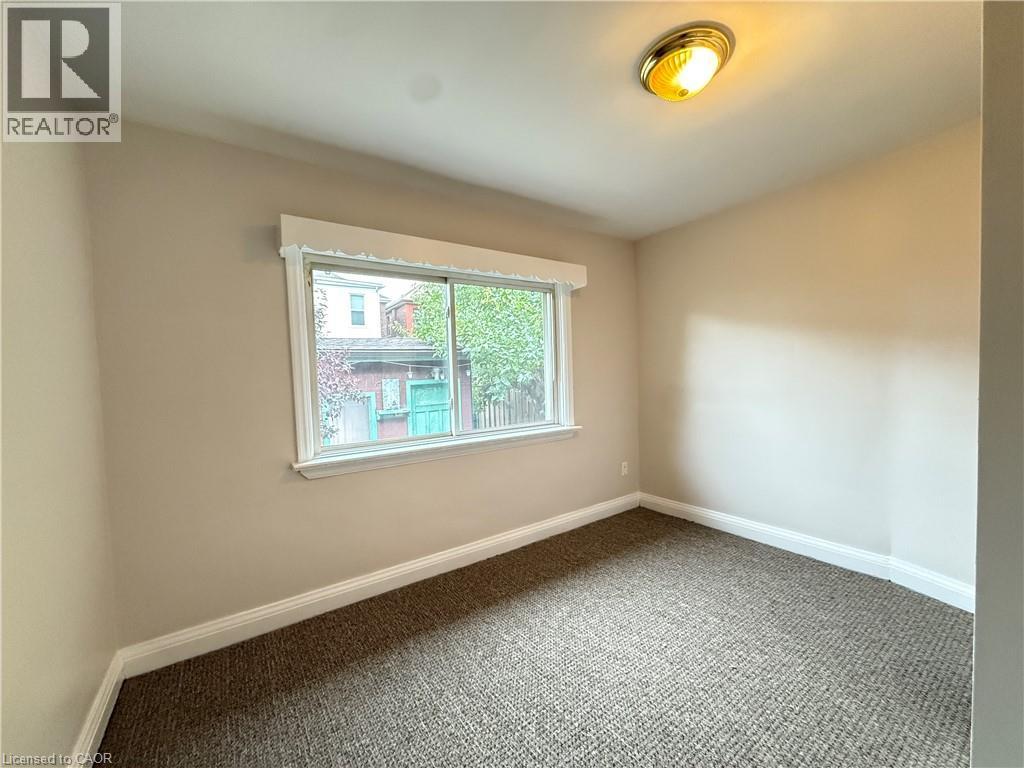 24 Somerset Avenue, Hamilton, Ontario  L8L 2L5 - Photo 10 - 40849139
