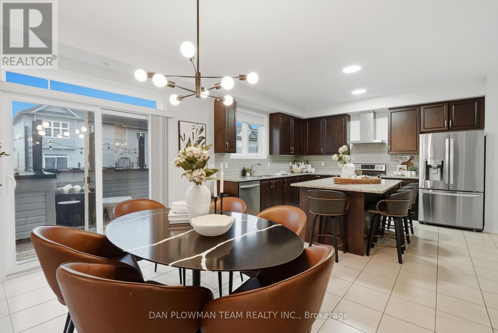 14 Cornerside Way, Whitby, Ontario L1M 0L8 - Photo 23 - E13815788
