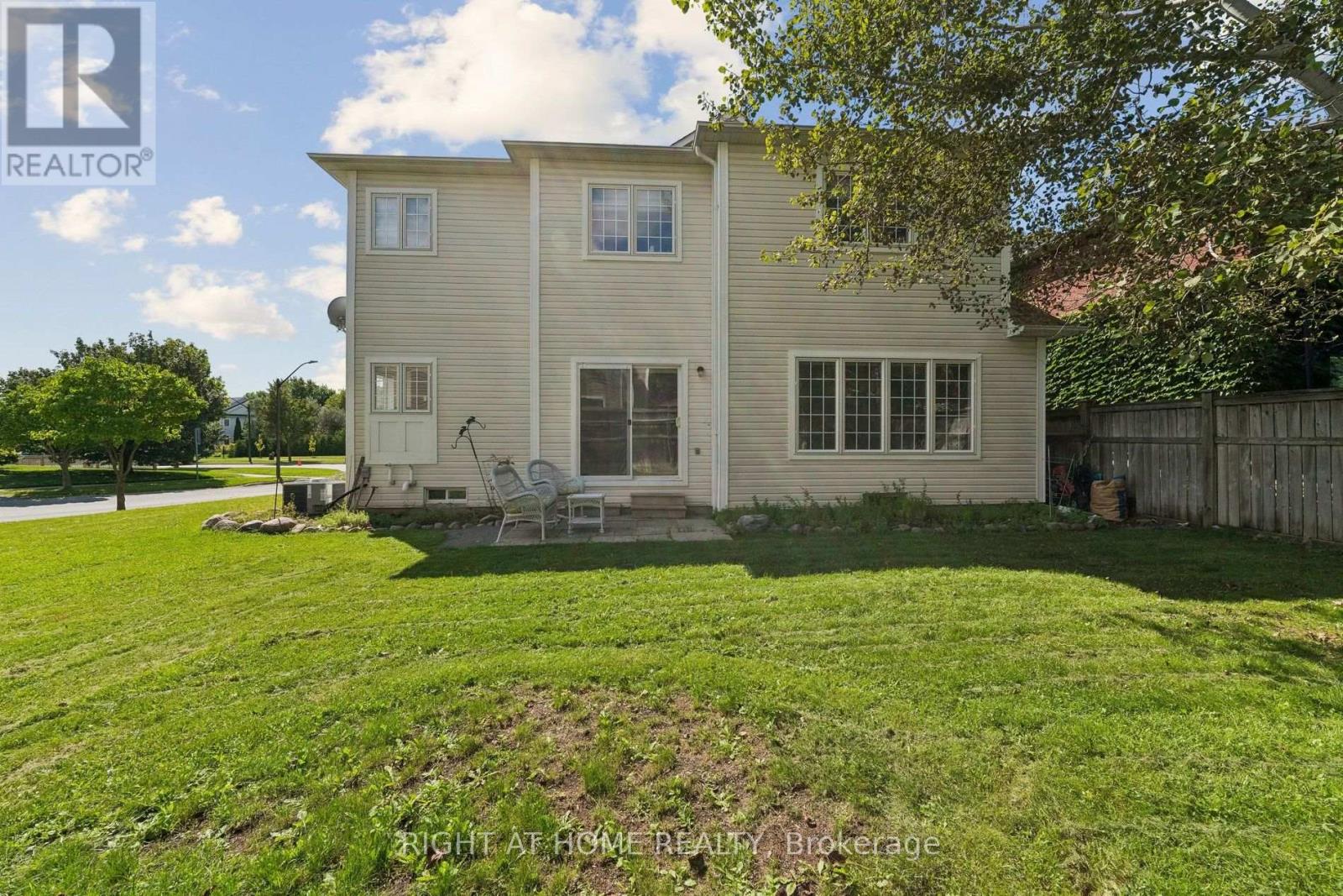 23 Croxall Boulevard, Whitby, Ontario  L1M 2E3 - Photo 46 - E13816472