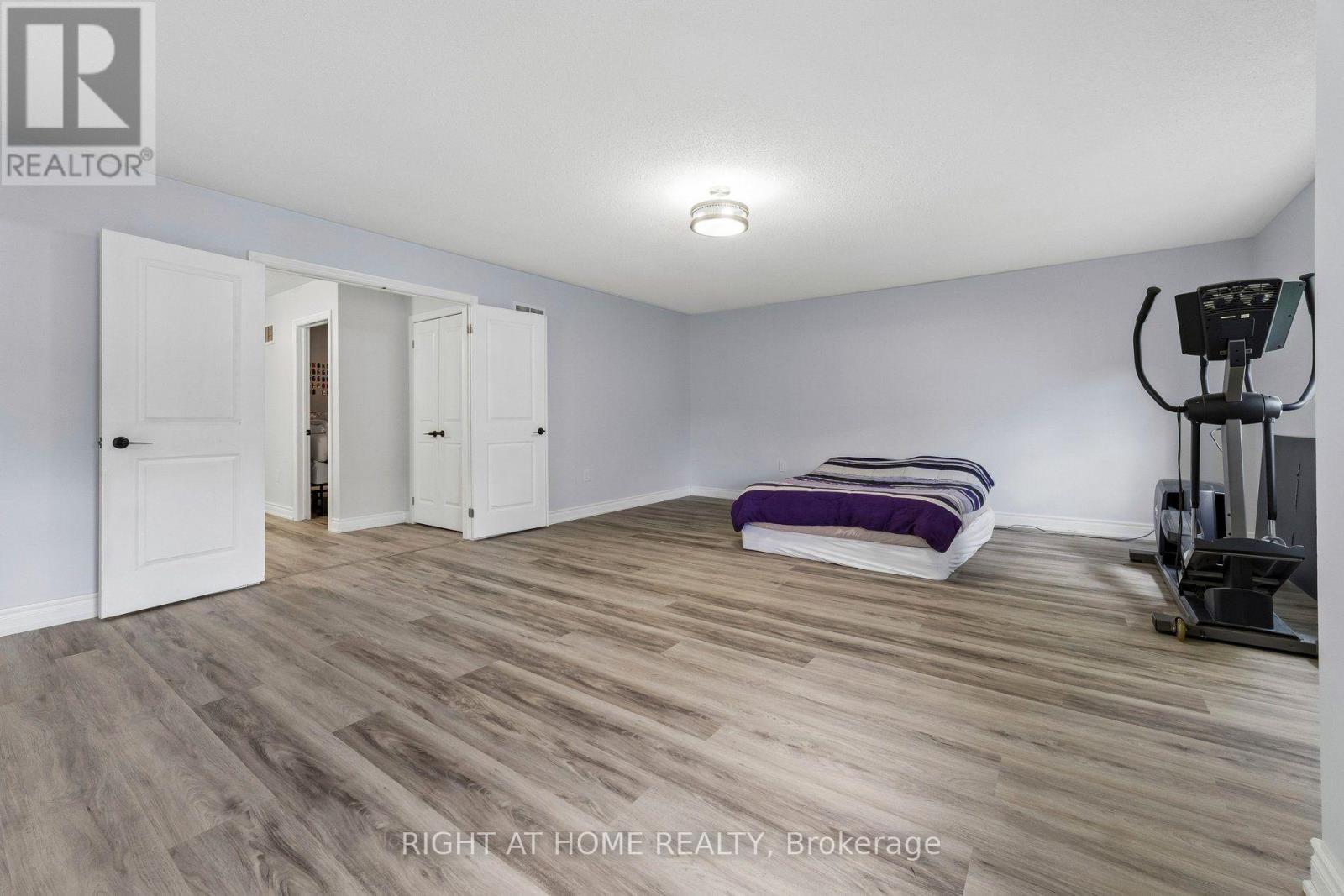 23 Croxall Boulevard, Whitby, Ontario  L1M 2E3 - Photo 37 - E13816472