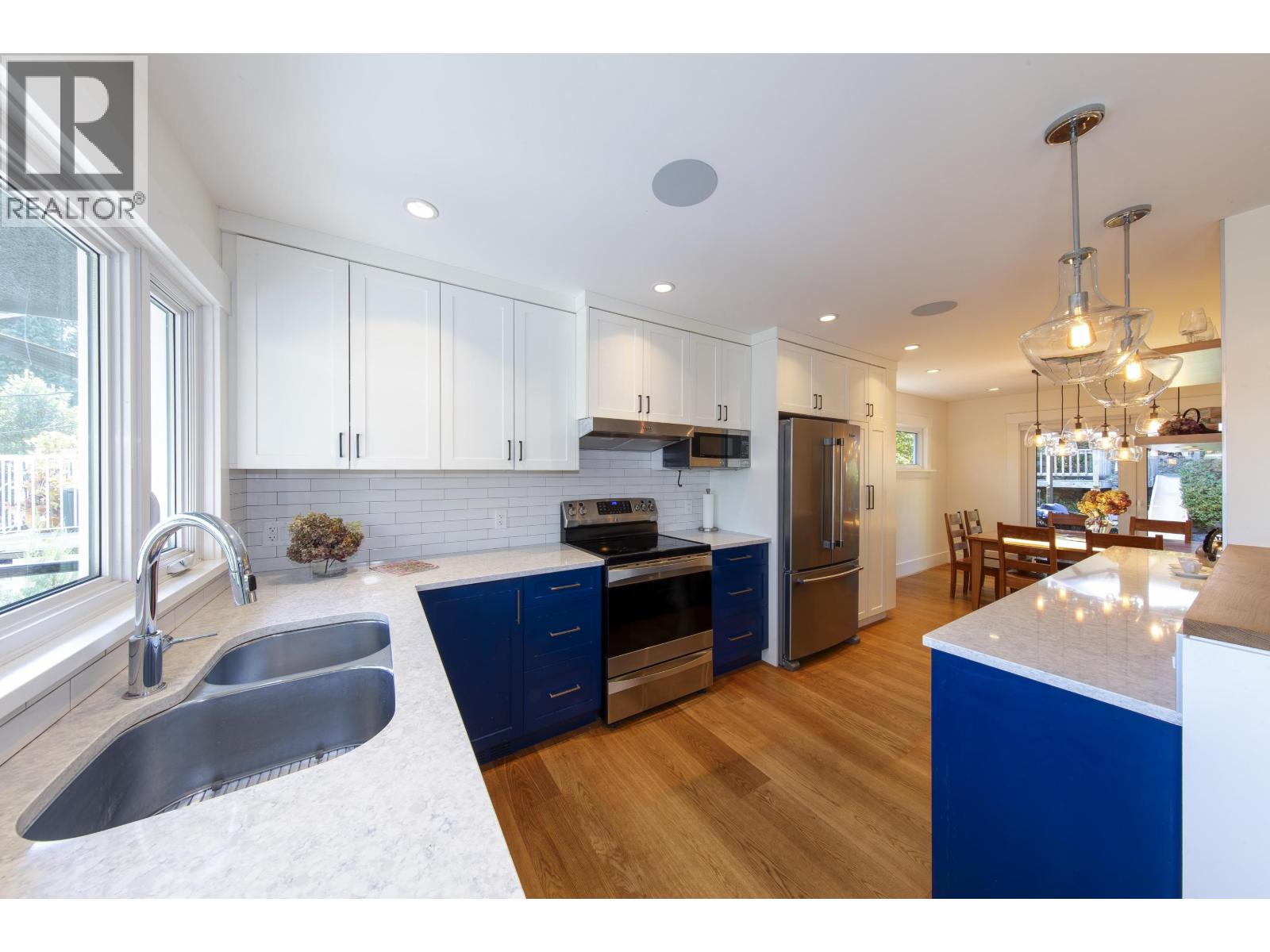 1243 Cloverley Street, North Vancouver, British Columbia  V7L 1N7 - Photo 15 - R3167265