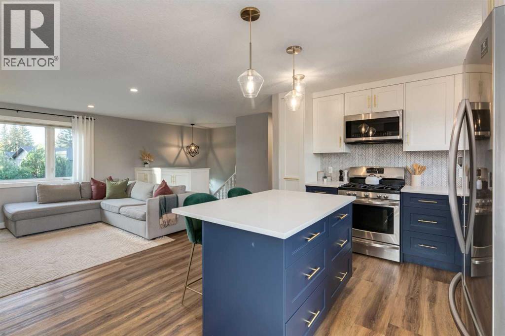 12164 Lake Michigan Road Se, Calgary, Alberta  T2J 3G3 - Photo 12 - A2347140