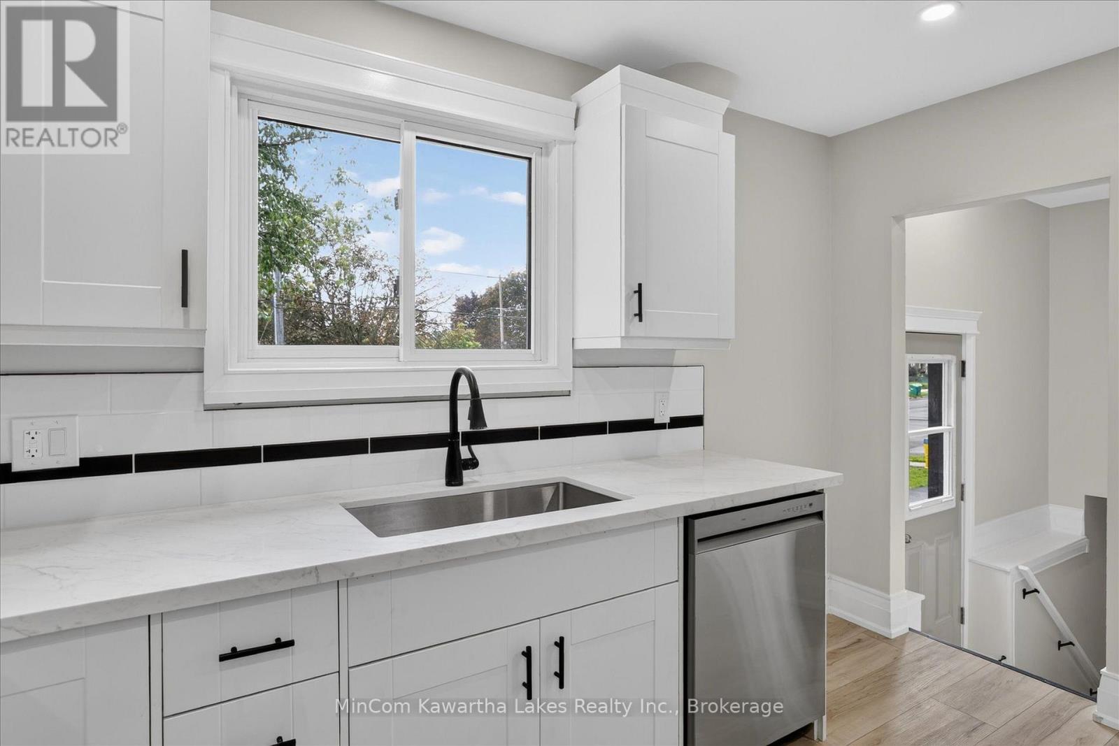 1028 Western Avenue, Peterborough, Ontario  K9J 5W4 - Photo 17 - X13766438