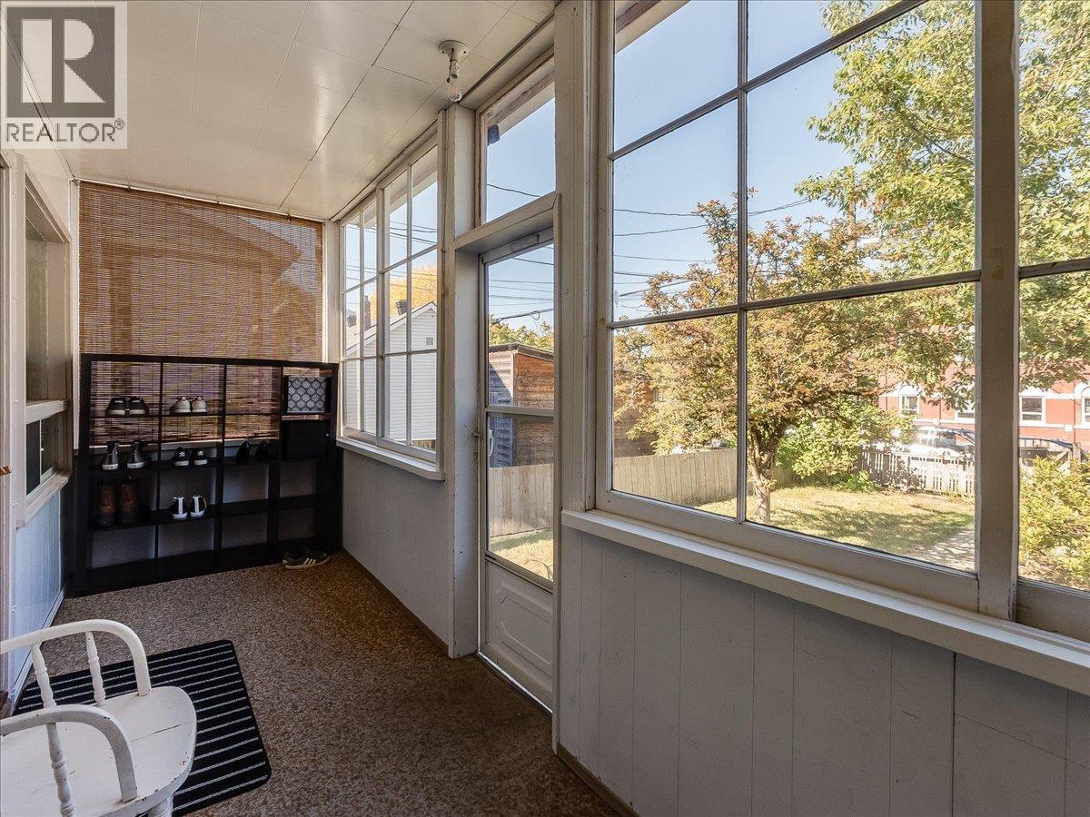 414 Mill Street, Nelson, British Columbia V1L 4R9 - Photo 14 - 10401515