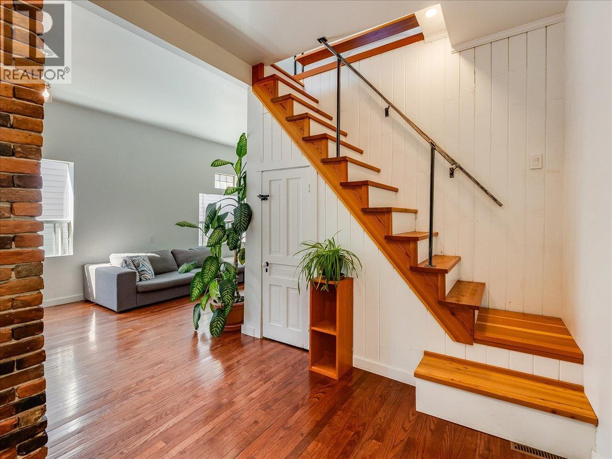 414 Mill Street, Nelson, British Columbia V1L 4R9 - Photo 21 - 10401515