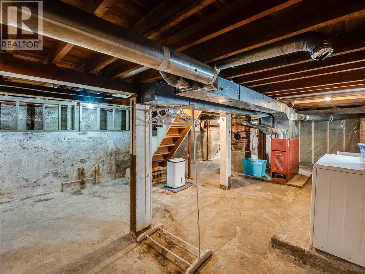 414 Mill Street, Nelson, British Columbia V1L 4R9 - Photo 39 - 10401515