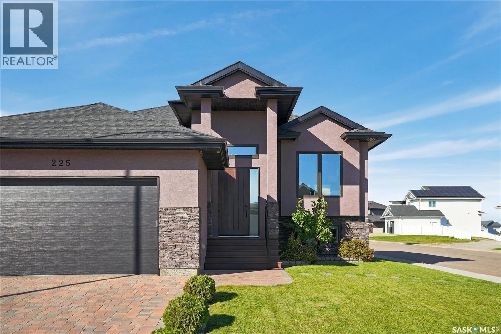 225 Cowan Crescent, Martensville, Saskatchewan  S0K 2T1 - Photo 5 - SK049160