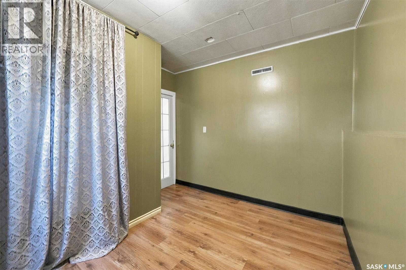 302 Mcmillan Avenue, Saskatoon, Saskatchewan  S7L 2T5 - Photo 42 - SK048982