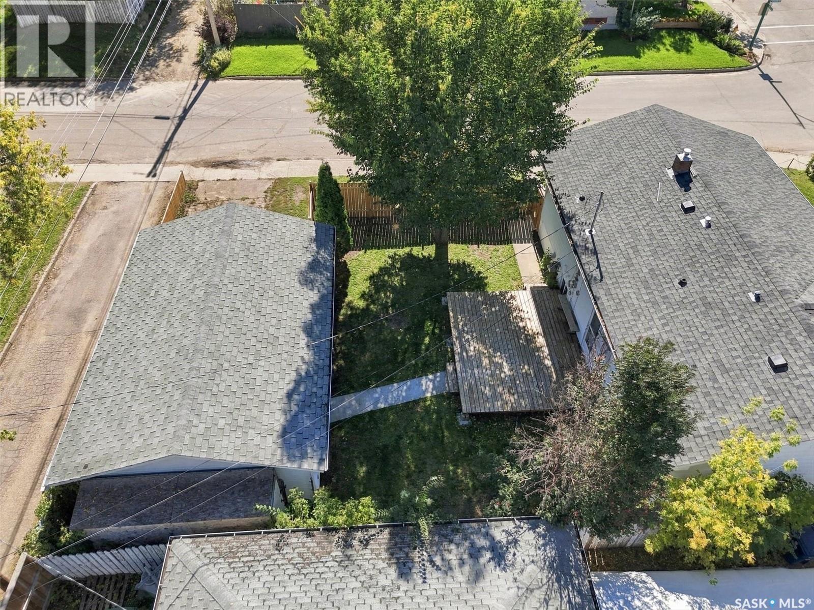 302 Mcmillan Avenue, Saskatoon, Saskatchewan  S7L 2T5 - Photo 45 - SK048982