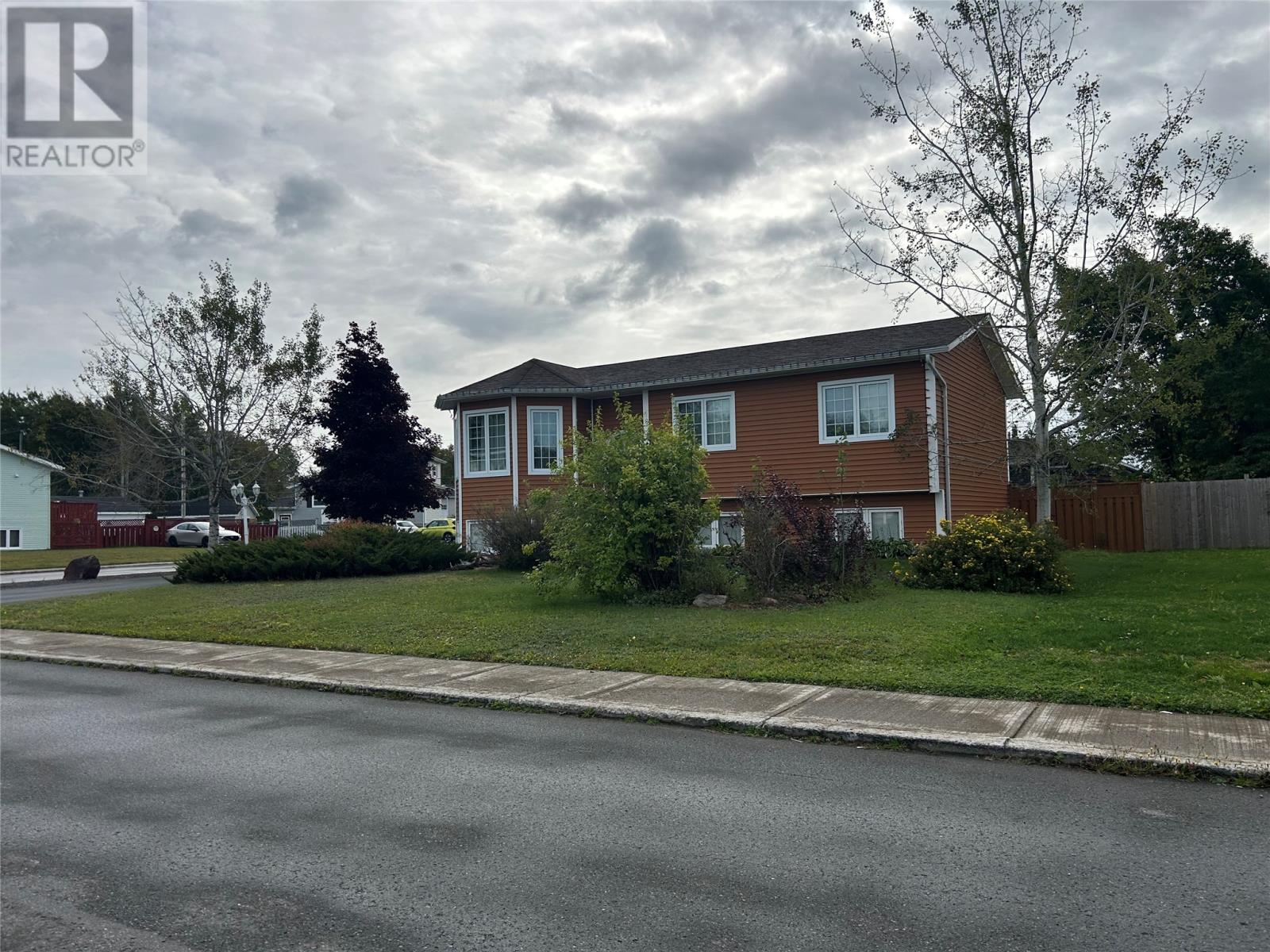 30 Snow Crescent, Grand Falls- Windsor, Newfoundland & Labrador  A2B 1C7 - Photo 2 - 1303559