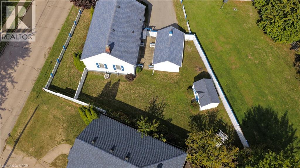 272 Carlton Street, St. Catharines, Ontario  L2N 1B9 - Photo 2 - 40851047