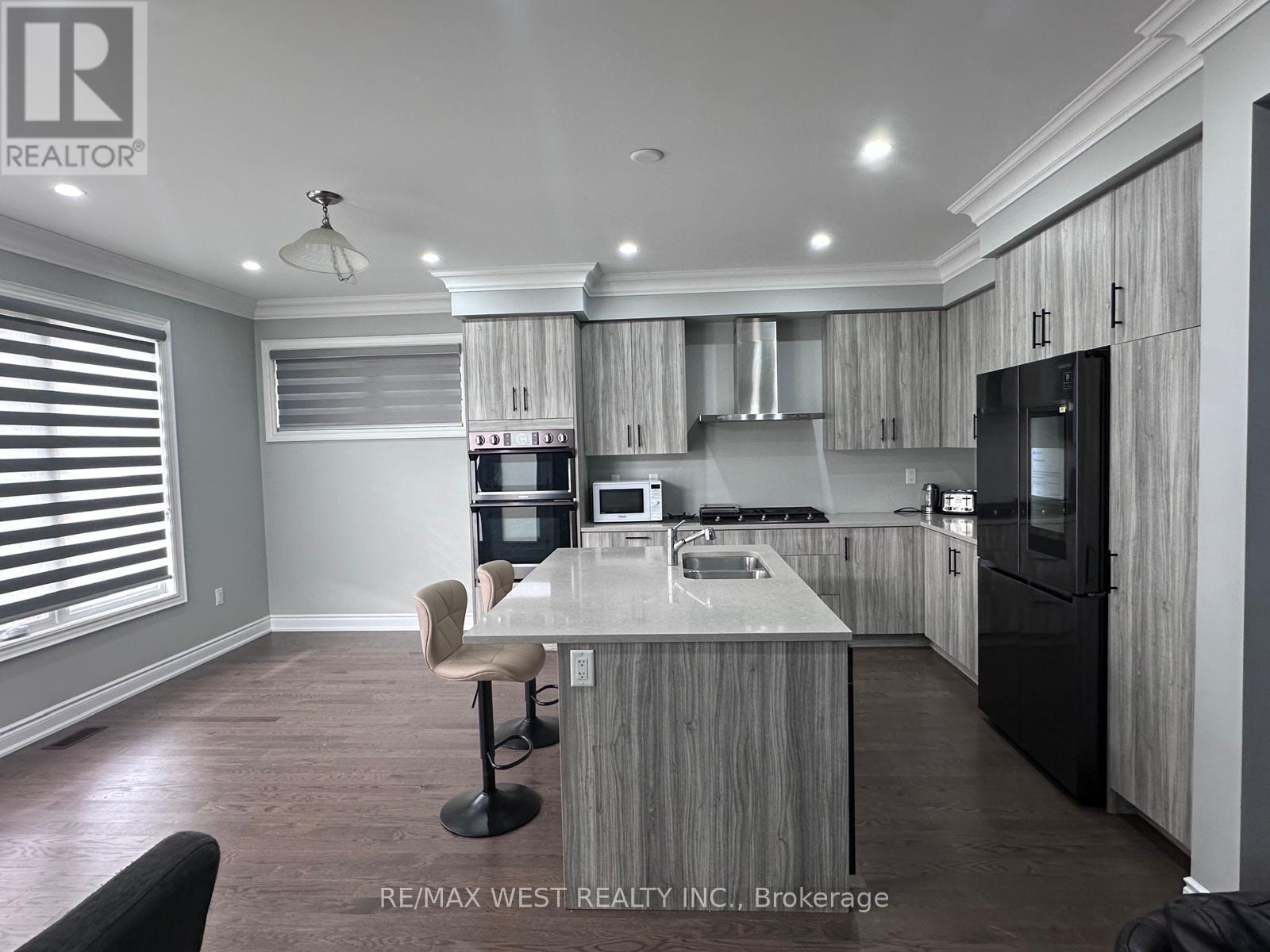111 Scarlet Way, Bradford West Gwillimbury (Bradford), Ontario  L3Z 0T4 - Photo 13 - N13819826