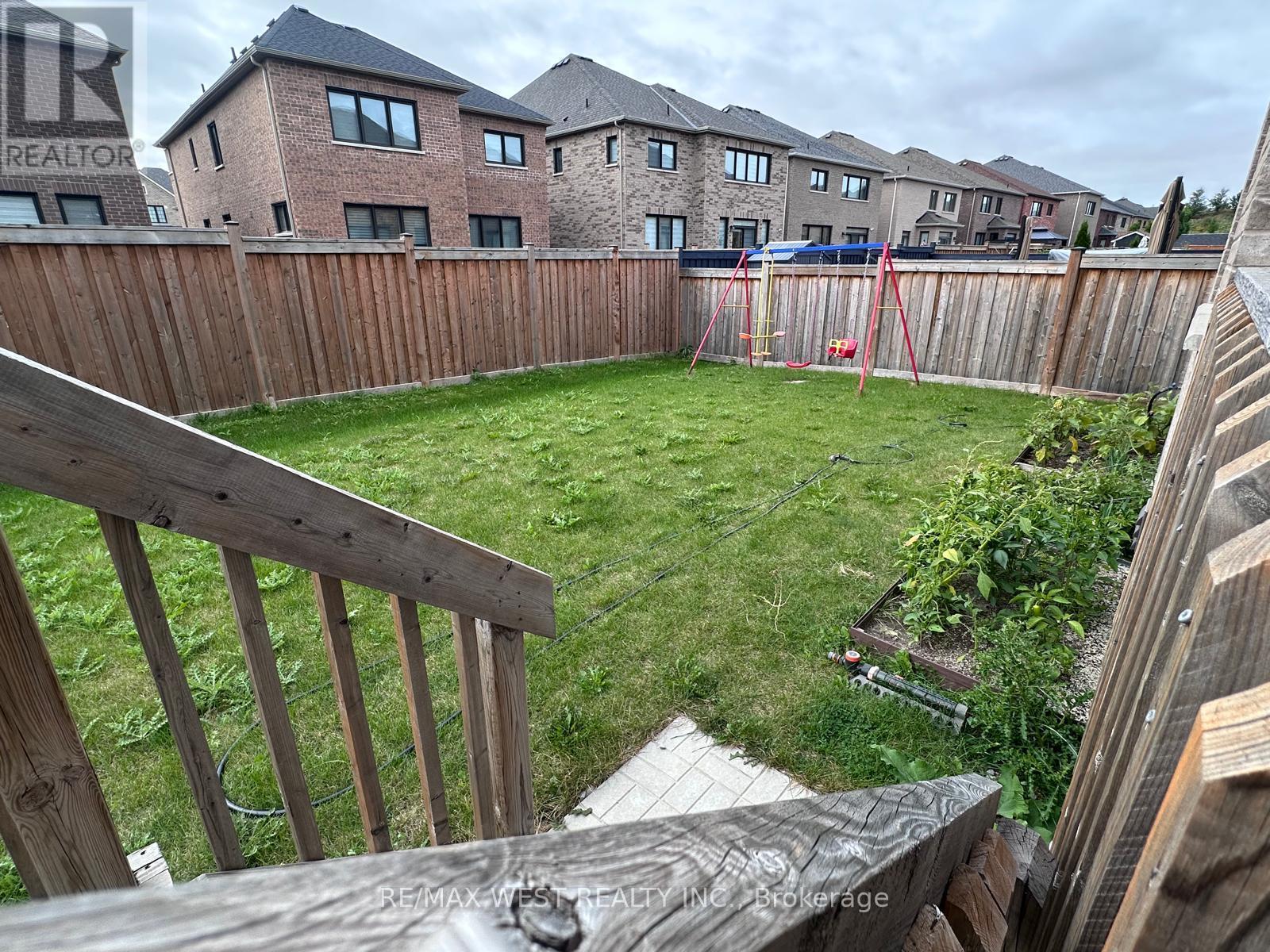 111 Scarlet Way, Bradford West Gwillimbury (Bradford), Ontario  L3Z 0T4 - Photo 25 - N13819826