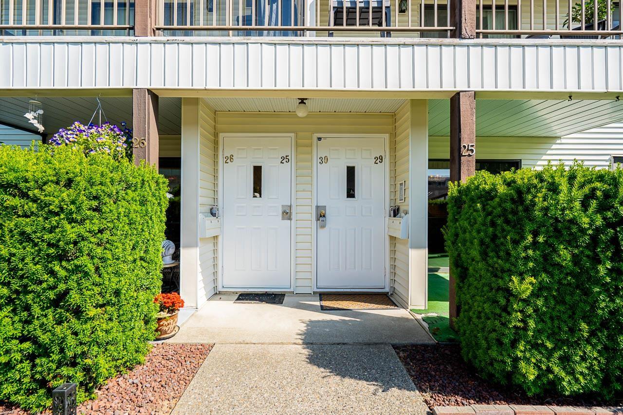25 32718 Garibaldi Drive, Abbotsford, British Columbia  V2T 5T6 - Photo 2 - R3163109