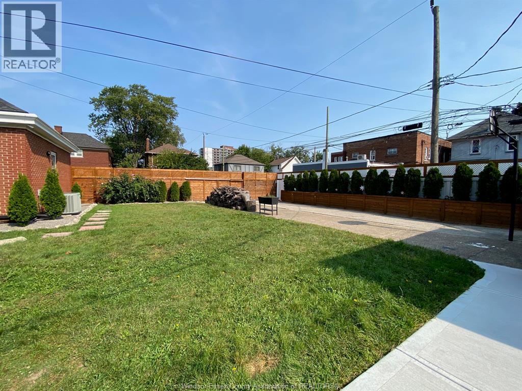 1610 Victoria Avenue Unit# Upper, Windsor, Ontario  N8X 1P7 - Photo 5 - 26023423