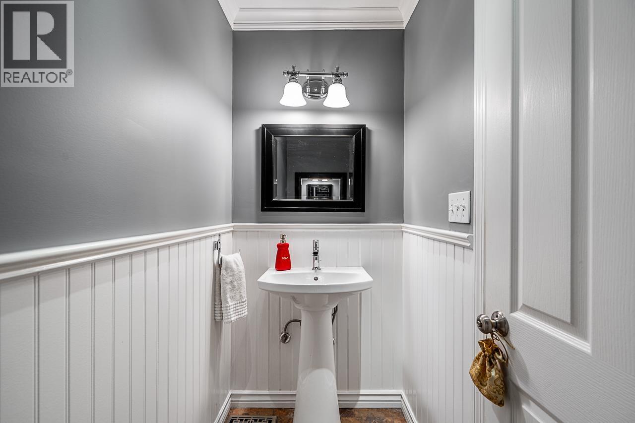 4740 Rutland Road, West Vancouver, British Columbia  V7W 1G7 - Photo 18 - R3160523