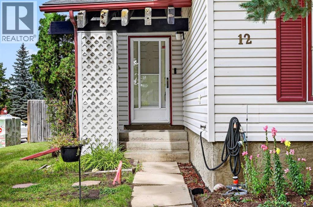 12 Brentwood Drive E photo 3